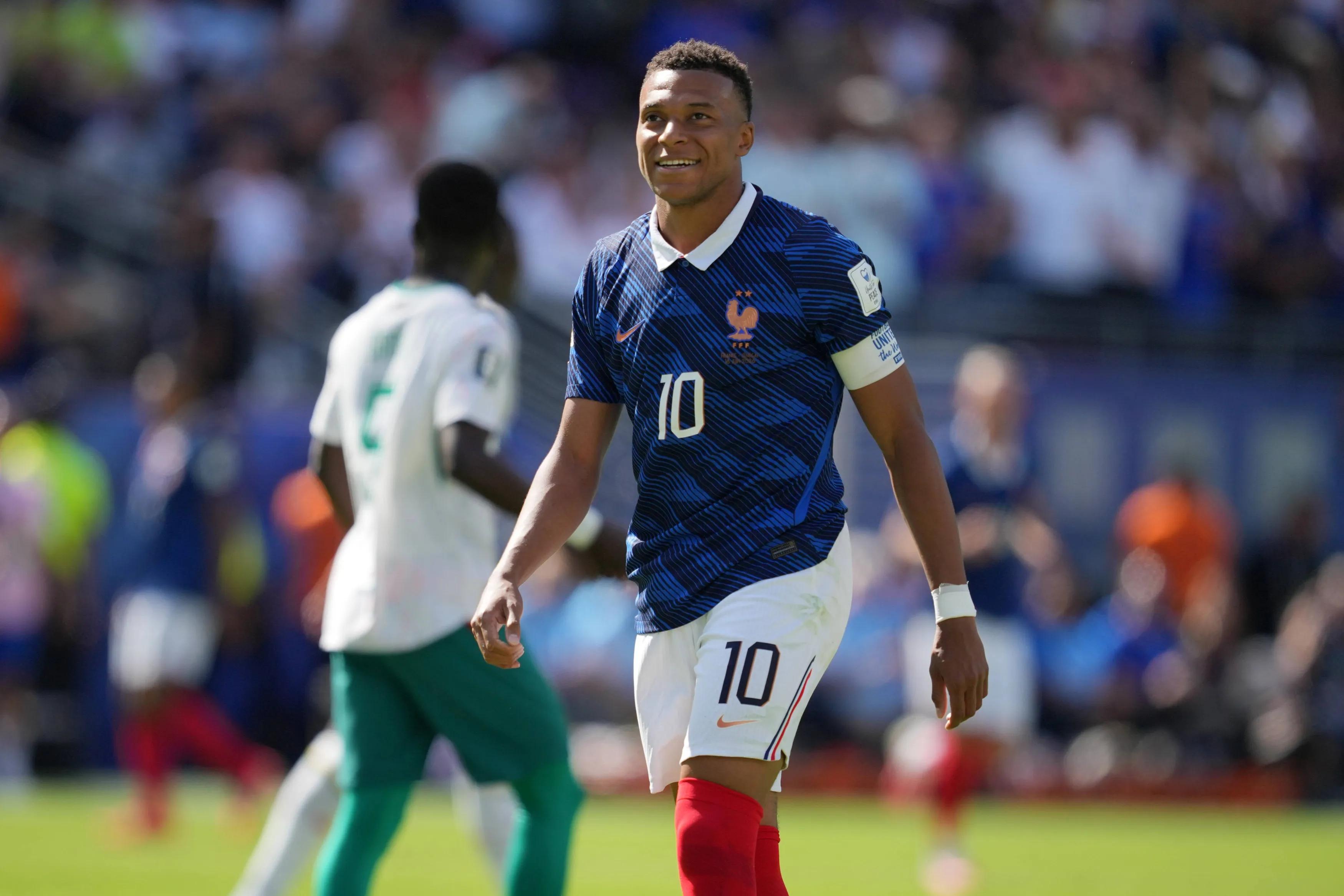 Caribbean Fairy Tale — Curaçao's Tiny Island Living an Impossible World Cup Dream