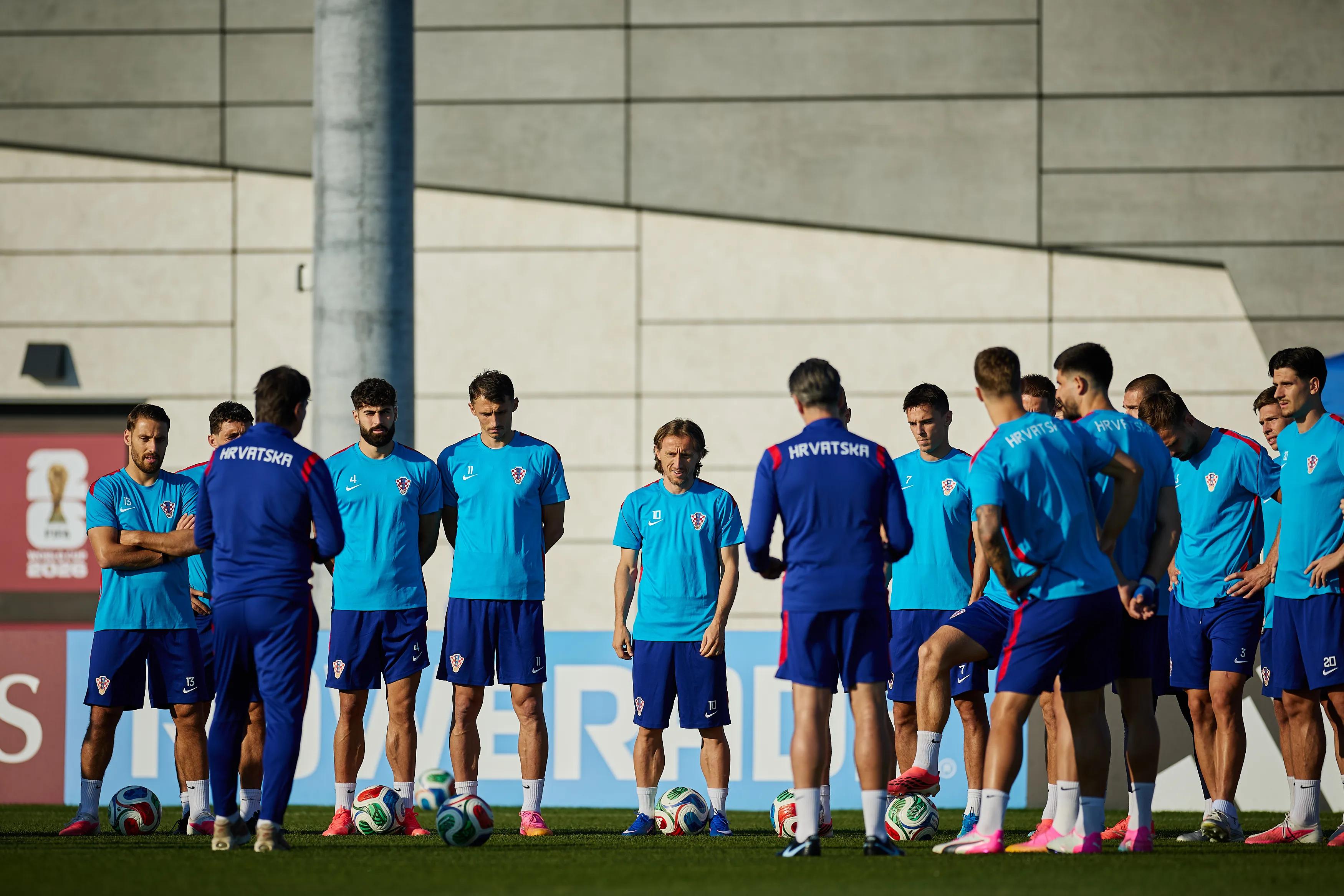 The Quiet Achievers — Tunisia's Tactical Discipline Hides a Dark Horse's Heart